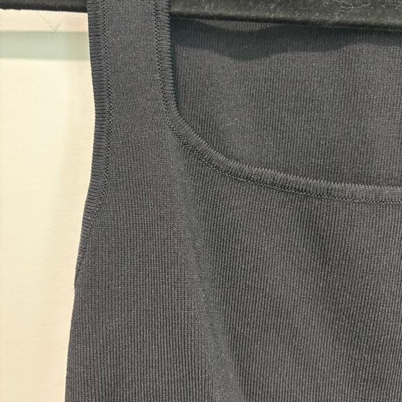 Forever 21 Ribbed Tank Black Square Neck Minimalist Capsule Closet M - Picture 4 of 6